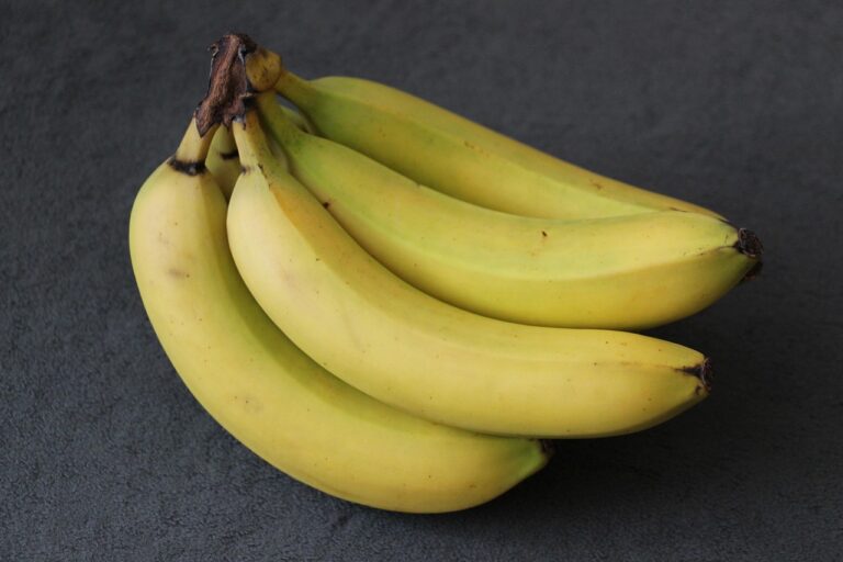 banana-325461_1280