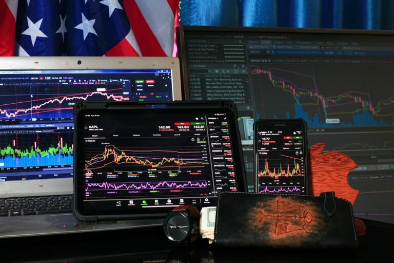 stock-market-6695489_1280 (1)