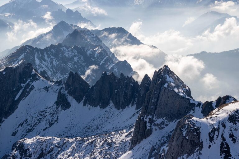 ewirz-peak-5645235_1280