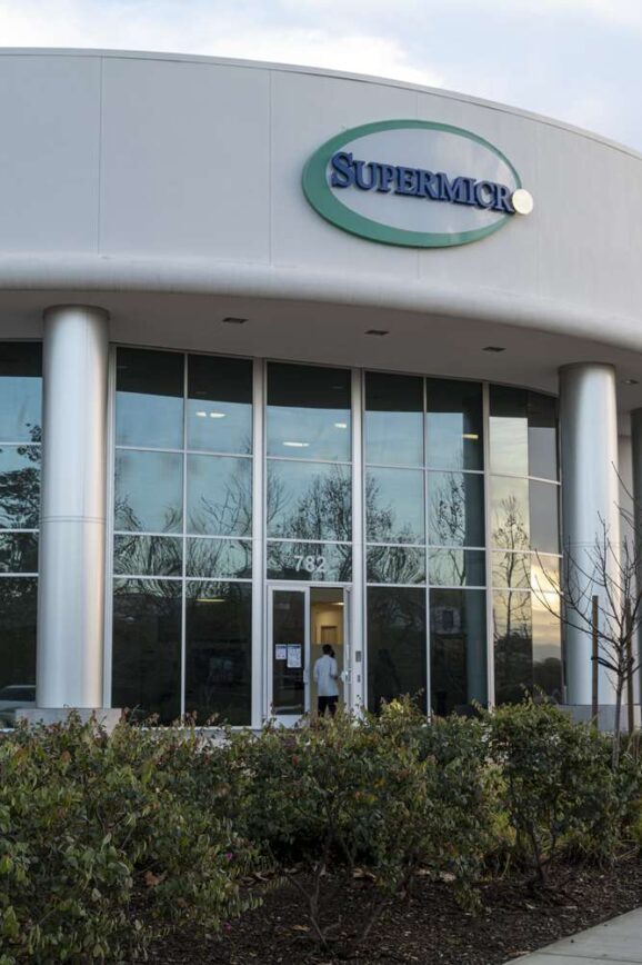 Super Micro stock outlook reflected in company logo and market performance