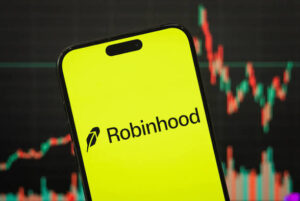 Robinhood Q1 2026 earnings miss on 47% crypto revenue drop