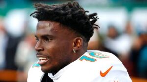 Tyreek Hill faces two lawsuits as Chiefs rumors explode