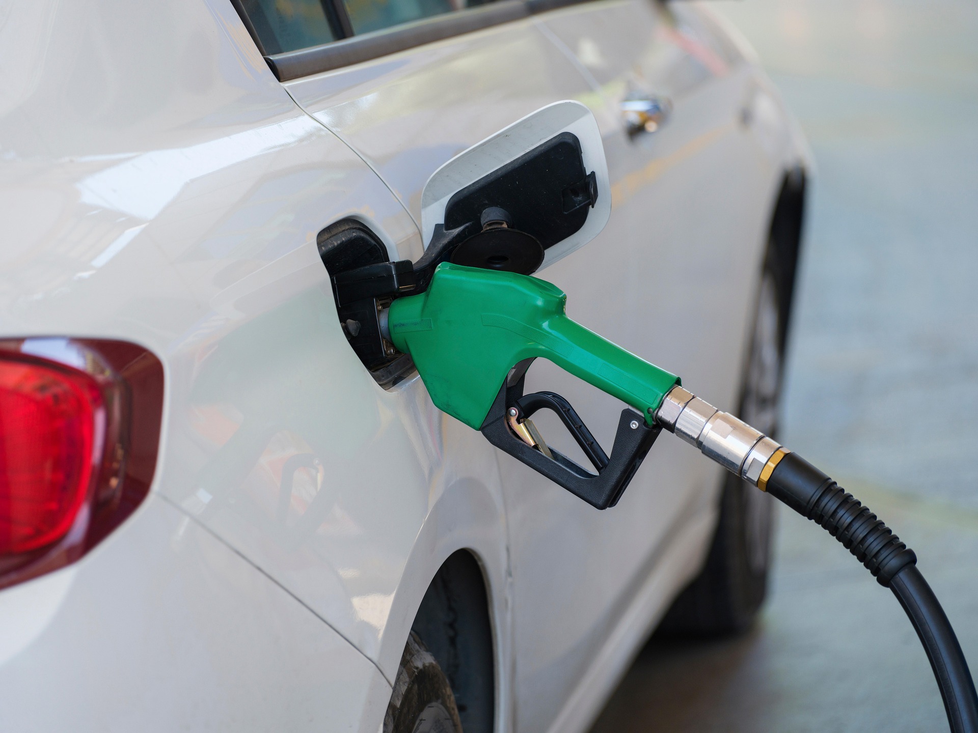 Oil Markets React as U.S. Steps Into Shipping Crisis