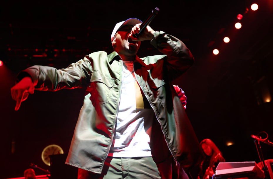 Nas performs on stage at Tribeca Festival 25th Anniversary Closing Night Party sponsored by 10 Lives Studios Featuring a Live Performance from Alicia Keys