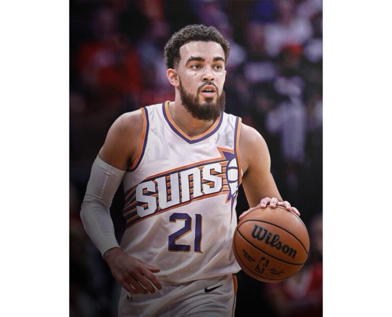Tyus Jones Re-Signs With Nuggets on One-Year Deal