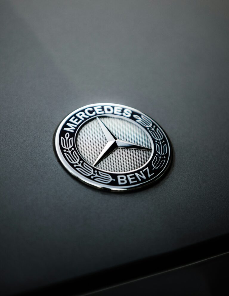 310,000 Mercedes Hit by Massive Safety Recall