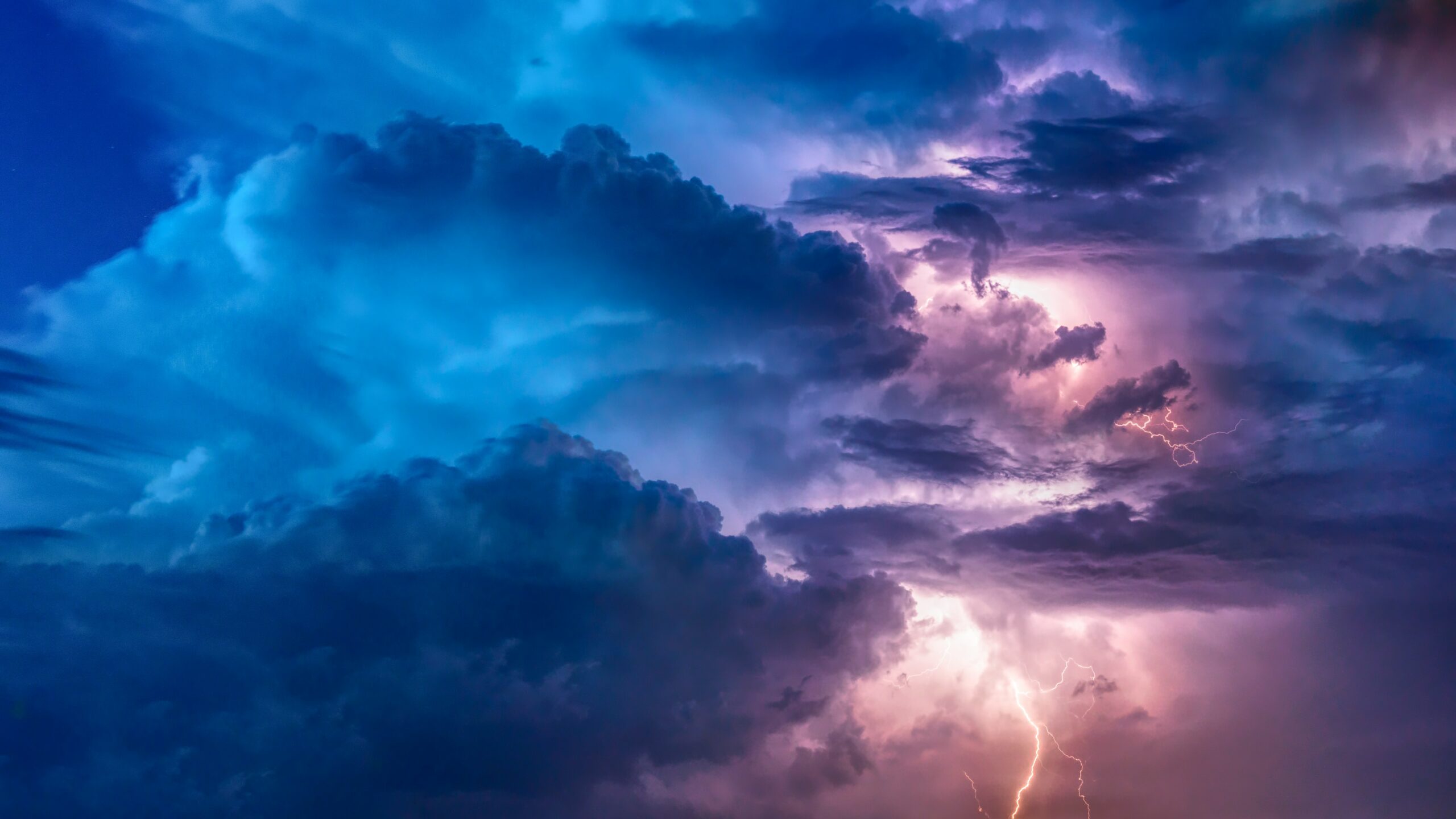 Storms and Heat Target Southeast Michigan This Holiday
