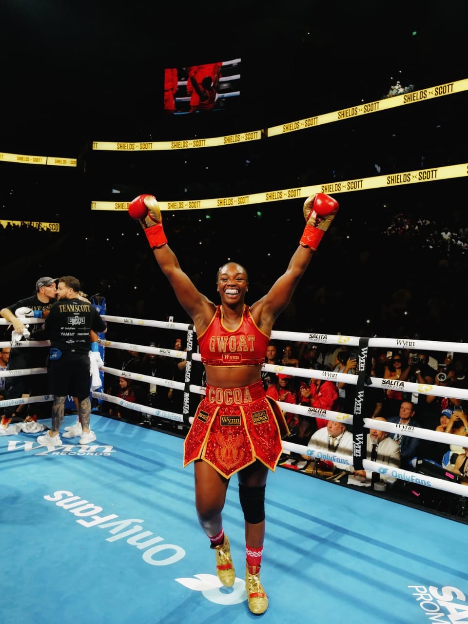 Claressa Shields Stuns Atlanta Fight With Sixth-Round TKO