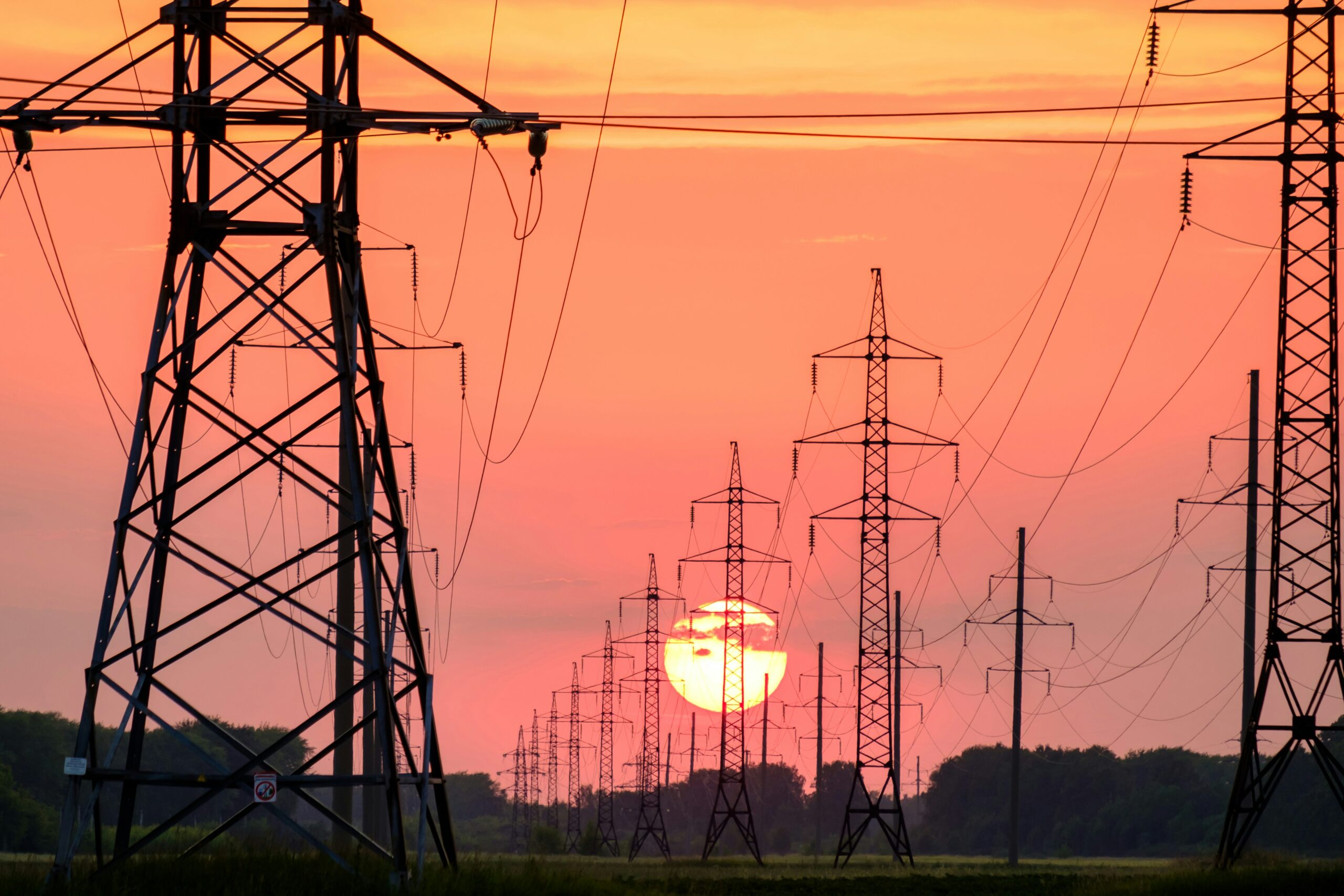 Memphis Power Outage Leaves Over 100,000 Without Power