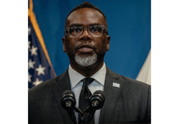 Chicago Mayor Pushes 1-Year Pause on New Data Centers