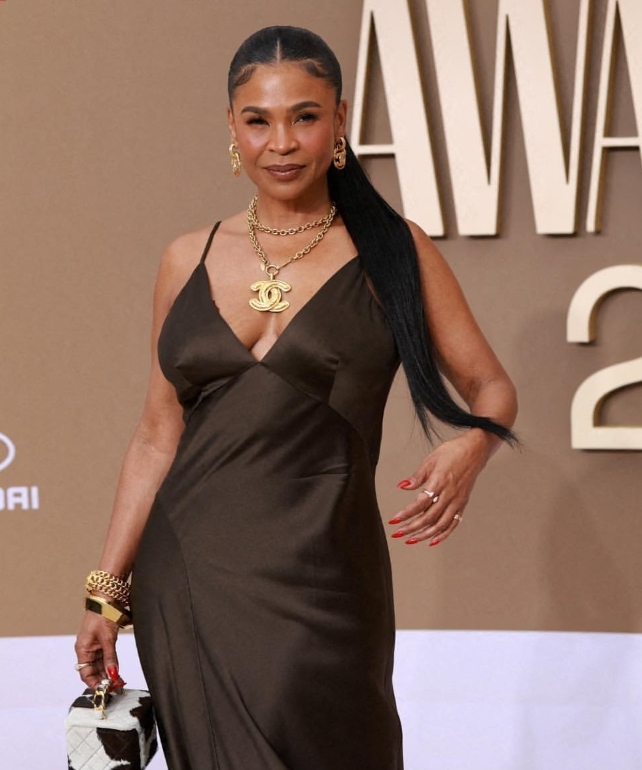 Nia Long Honored as Black Beauty Roster Celebrates NYFW