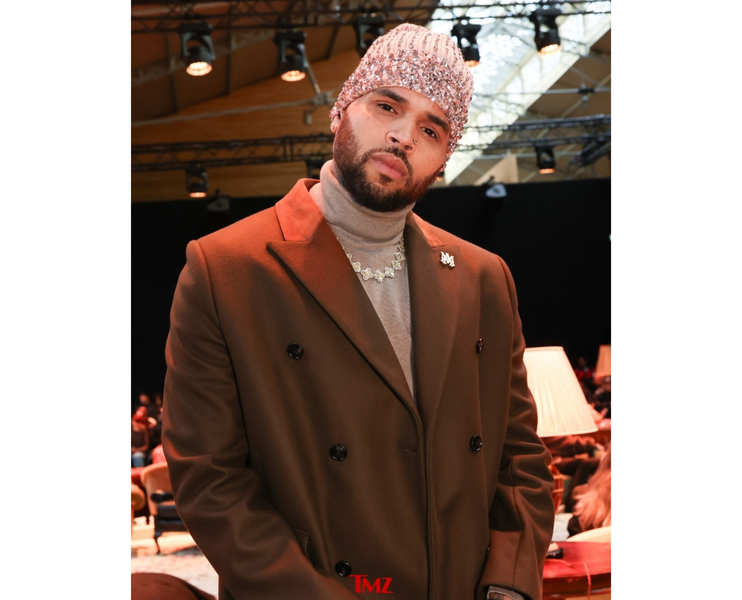 🫢 Chris Brown is going scorched-earth on the music industry and just about everyone in it ... t (1)