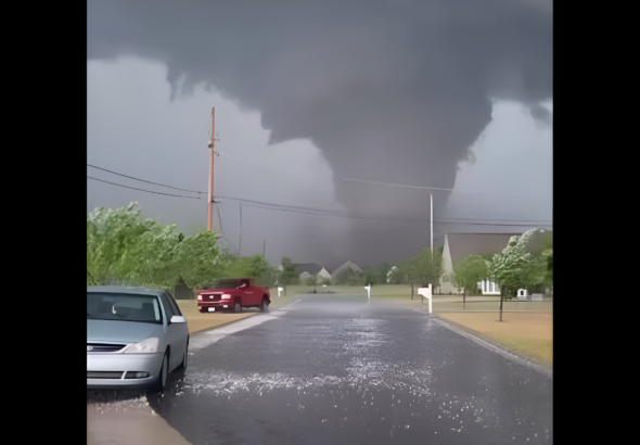 Tornado damages reported in Georgia as storms move east