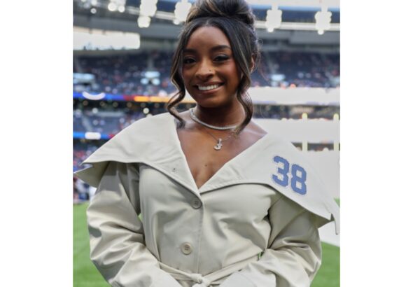 Simone Biles Makes Surprise Appearance to Support Jonathan Owens